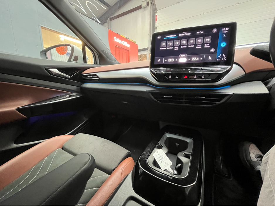 2022 Volkswagen ID.4 €26950 2022 VOLKSWAGEN ID.4 PRO LAUNCH EDITION AUTOMATIC / CRUISE CONTROL / 360° CAMERA / ELECTRIC MEMORY & HEATED SEATS / APPLE CARPLAY / AMBIENT LIGHTS / PANORAMIC SUNROOF €26,950