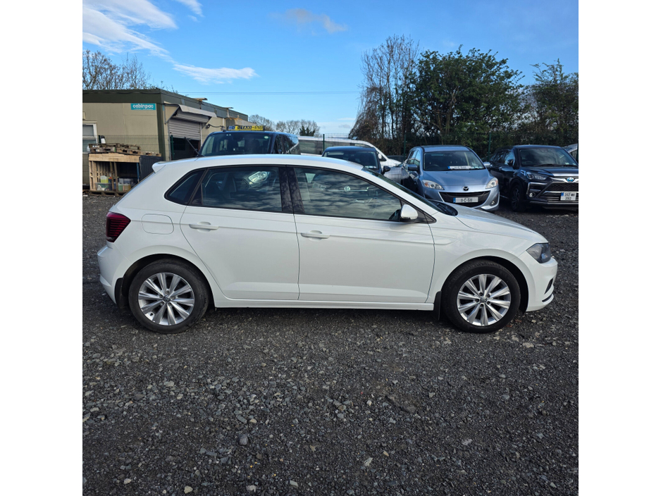 2020 Volkswagen Polo - image 10