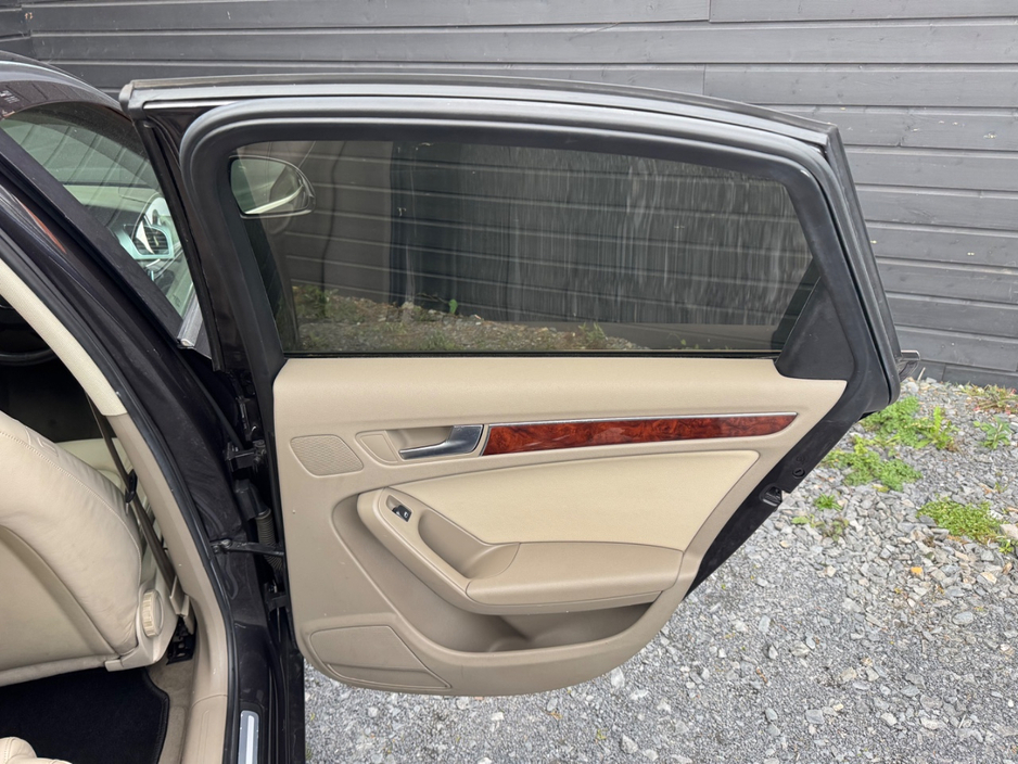 2008 Audi A4 - image 16