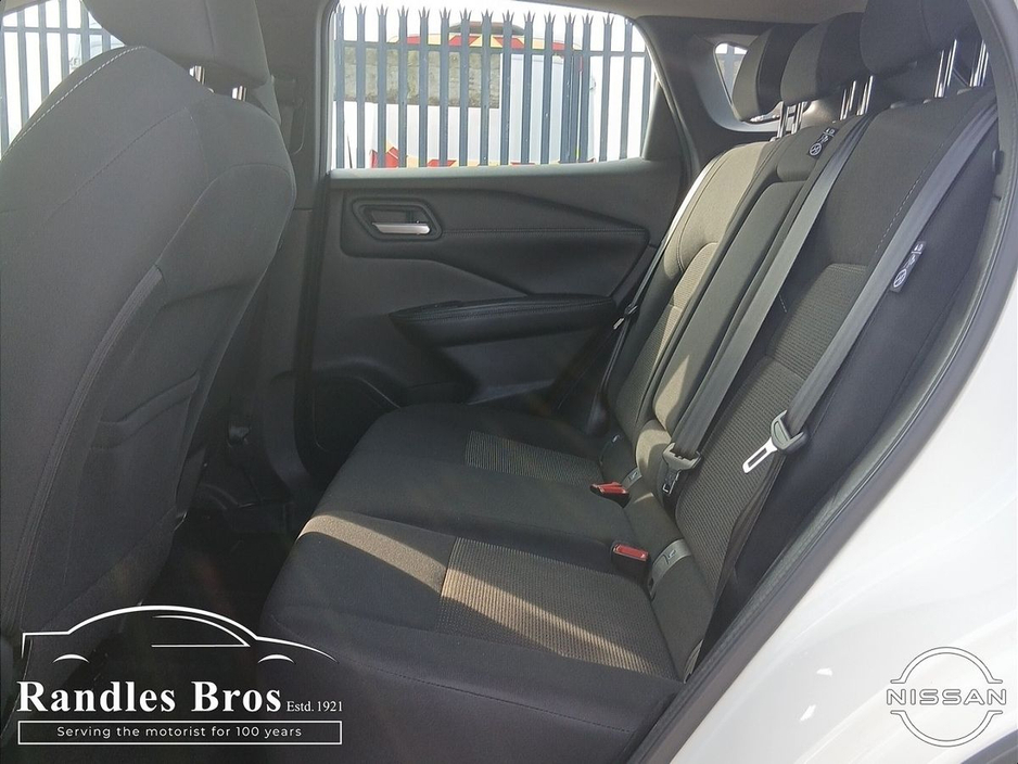 2025 Nissan Qashqai - image 13