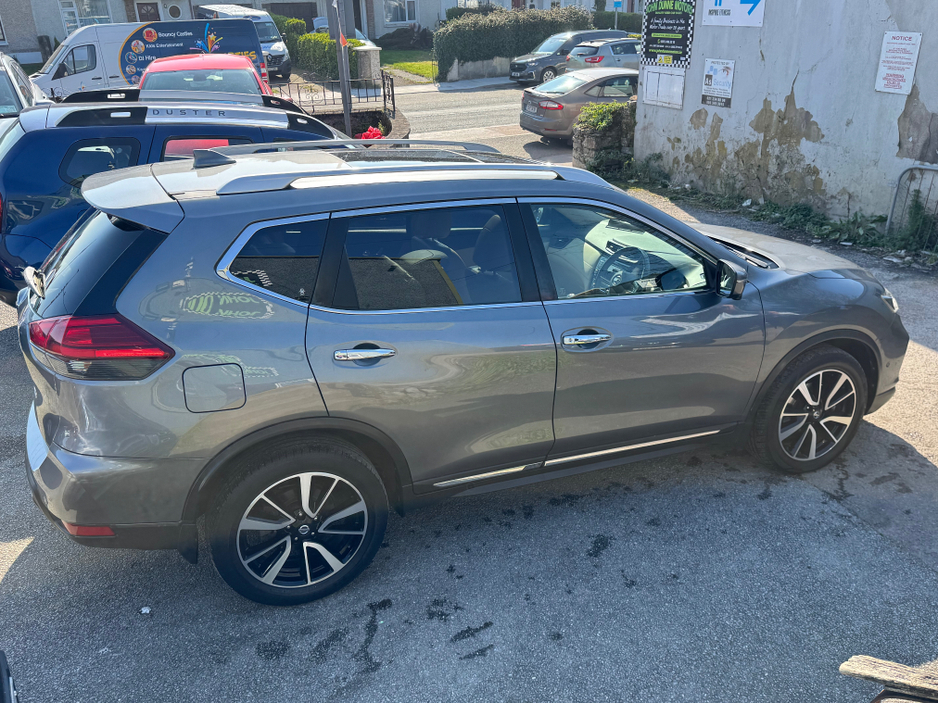 2018 Nissan X-Trail - image 11