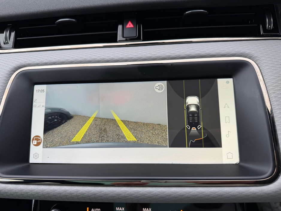 2022 Land Rover Range Rover Evoque - image 21