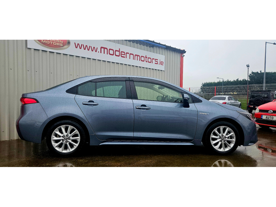 2020 Toyota Corolla AUTO PETROL HYBRID NEW MODEL 4DR €18,950