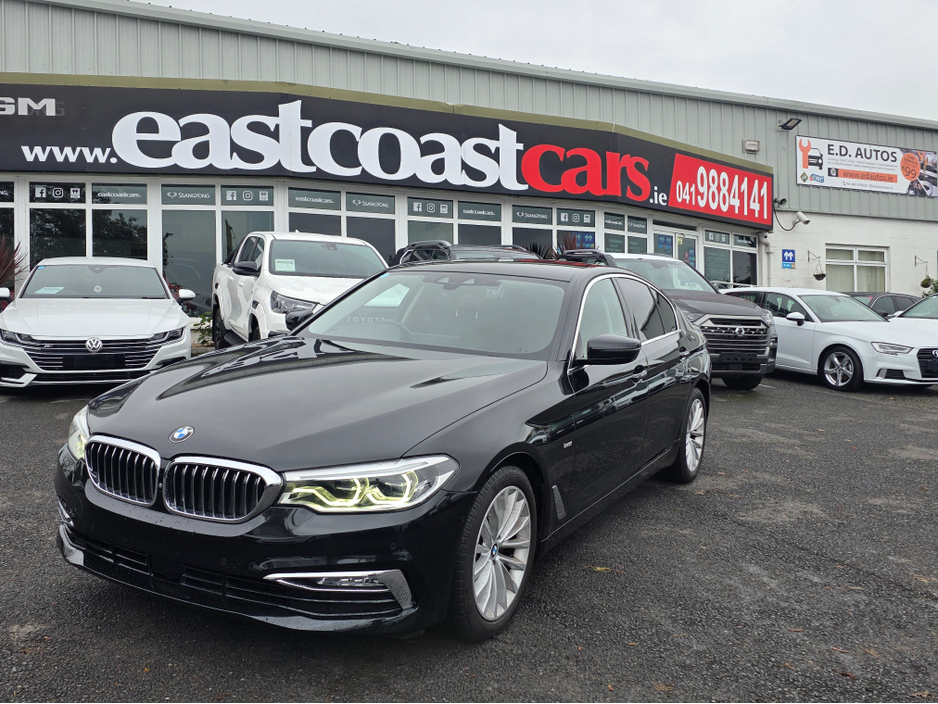 2017 BMW 5 Series 523D LUXURY - CARPLAY NAVIGATION EDITION FULL LEATHER ELECTRIC HEATED SEATS - 360 REVERCE CAMERA - PRIVACY GLASS €24,950