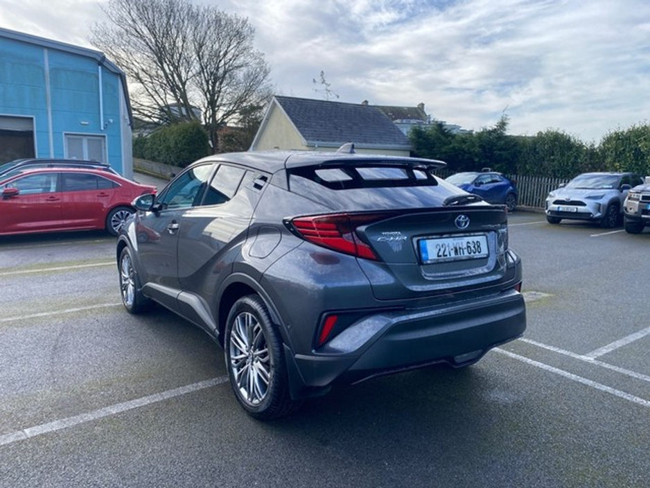 2022 Toyota C-HR - image 18