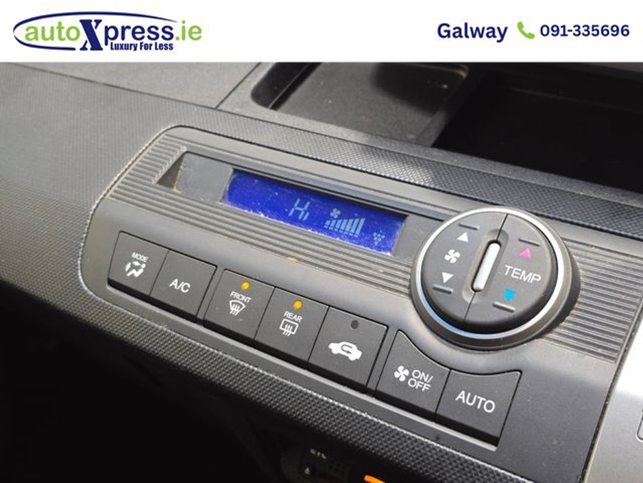 2016 Honda Freed 7 SEATER 1.5 Petrol Auto, Reversing camera €13,495
