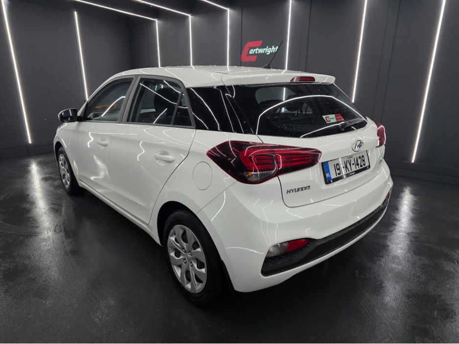 2019 Hyundai i20 - image 7