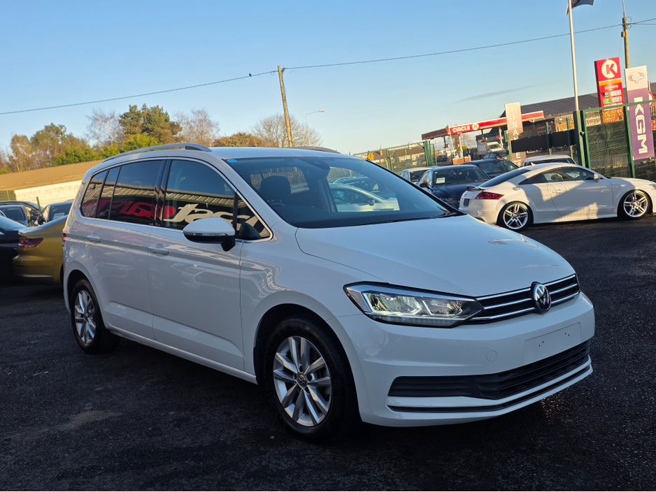 2018 Volkswagen Touran ( 182 )1.4 TSI AUTO 7 SEATER CARPLAY ANDROID AUTO LARGE TOUCH SCREEN - SPECIALISING IN IMPORTS OF GERMAN AUTOMATIC HI SPEC €17,950