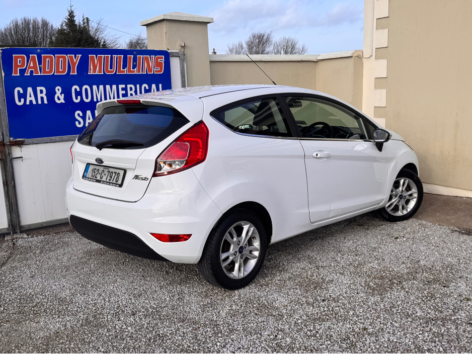 2015 Ford Fiesta 1.25 ZETEC 82PS €8,950