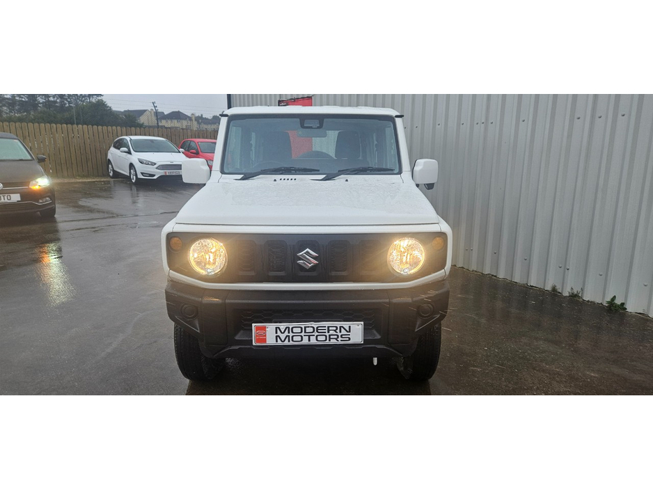 2024 Suzuki Jimny - image 3
