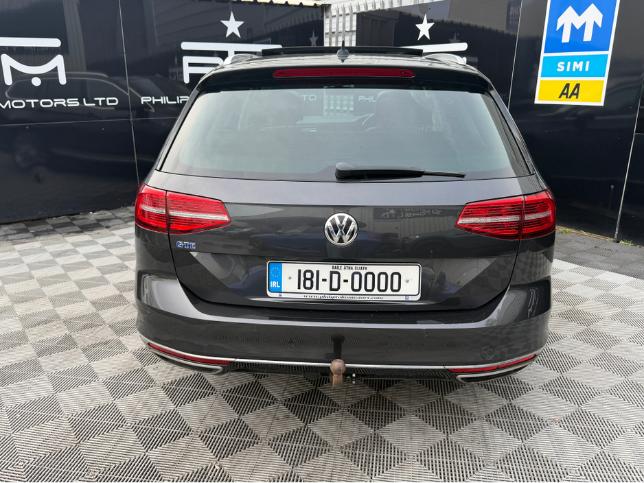 2018 Volkswagen Passat - image 8