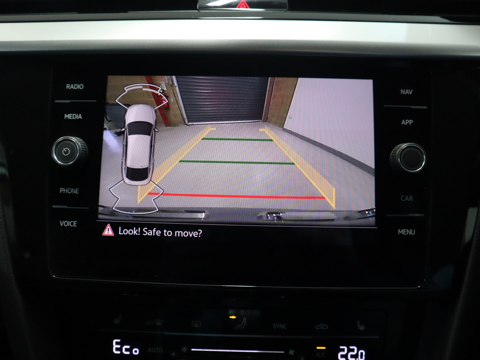 2022 Volkswagen Arteon - image 15