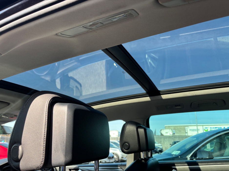 2020 Volkswagen Tiguan - image 9