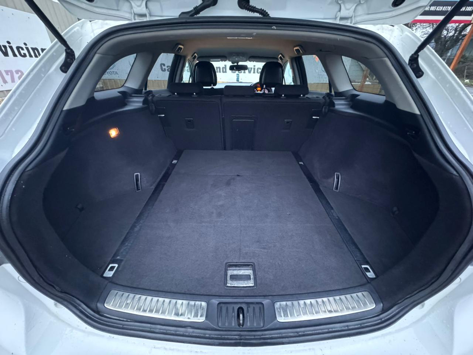 2015 Toyota Avensis 2.0 D-4D ICON ESTATE 5DR OVERMOUNT 126BHP €10,800