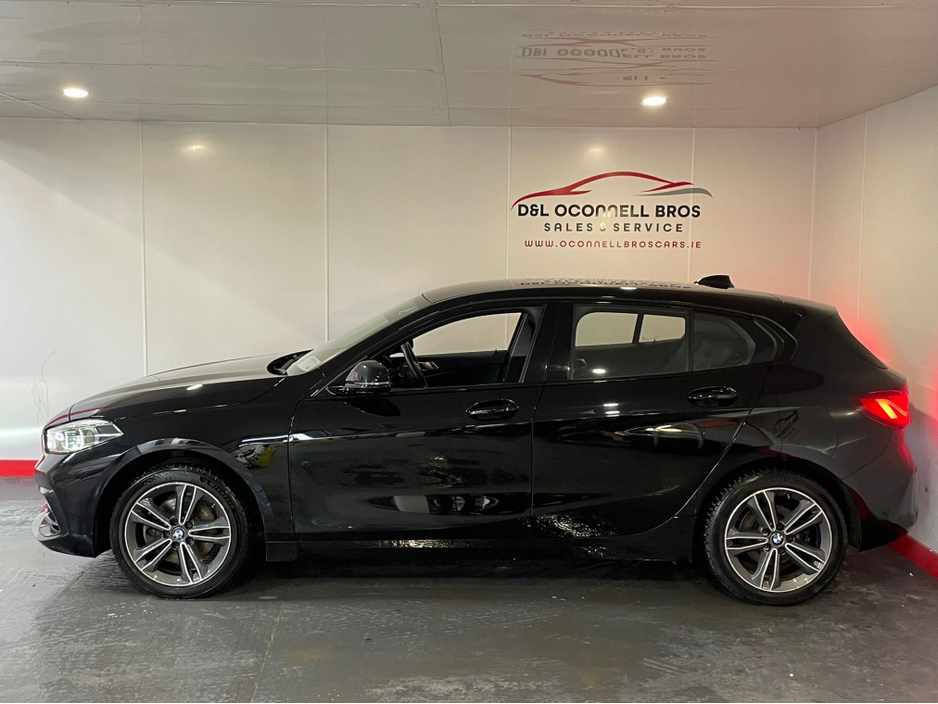 2021 BMW 1 Series - image 9