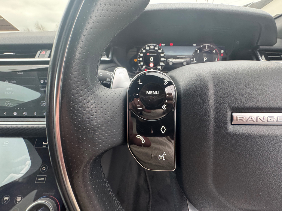 2018 Land Rover Range Rover Velar - image 18