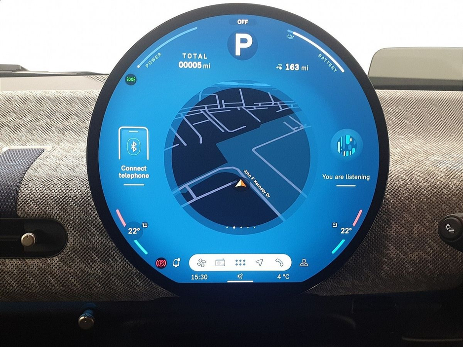 2025 MINI Hatch Cooper E €29,950