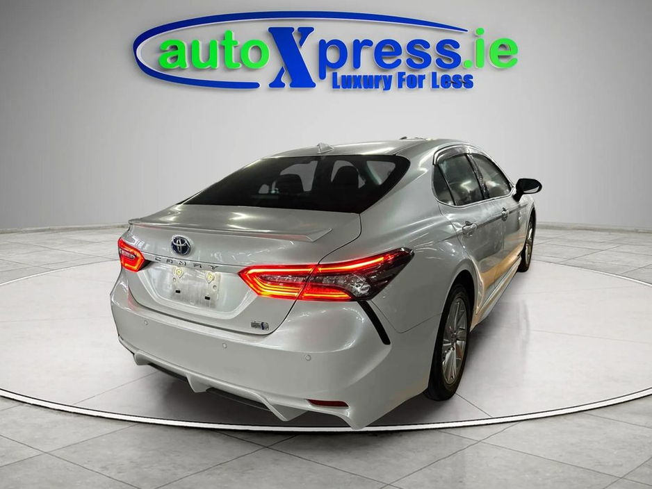 2021 Toyota Camry HYBRID WS Low Mileage , Reversing camera