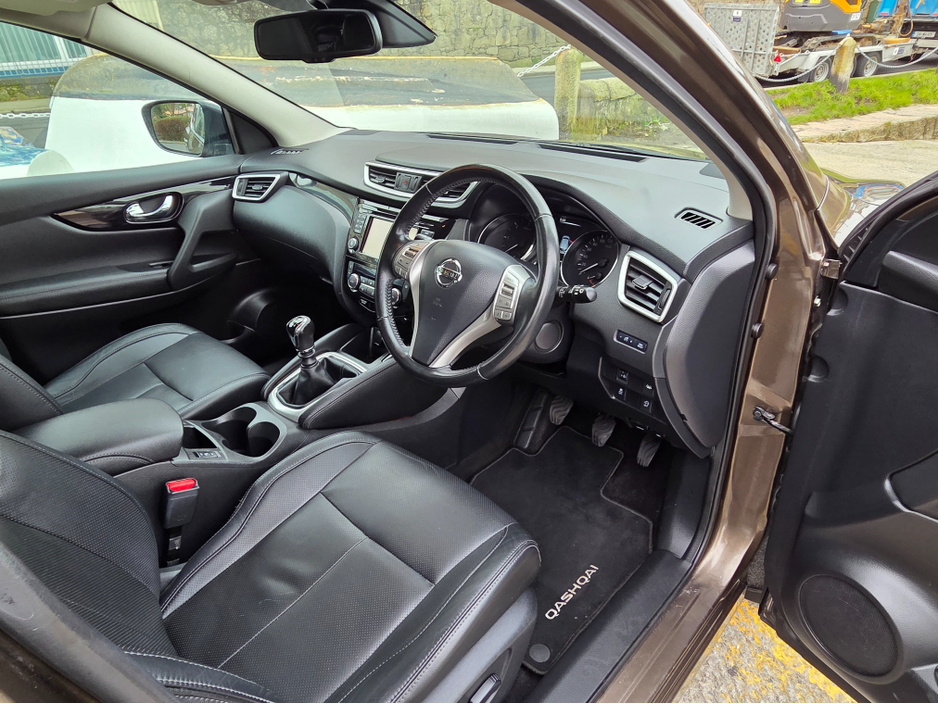 2017 Nissan Qashqai ** DEPOSIT TAKEN ** 1.5 SV PREMIUM E6 4DR €15,950