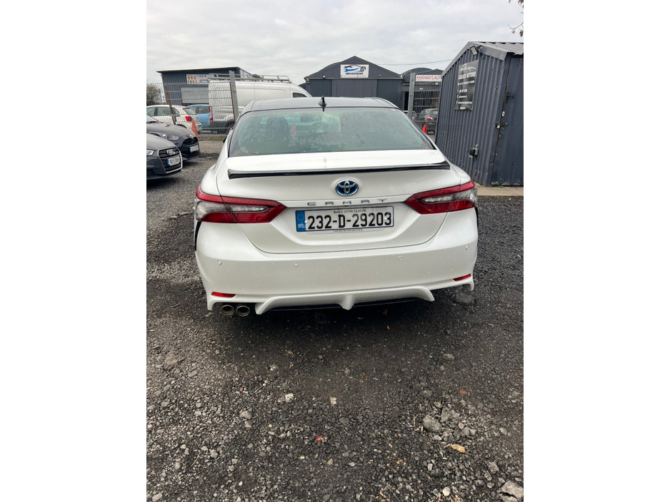 2023 Toyota Camry 2.5 Camry Hybrid Sol €39,500