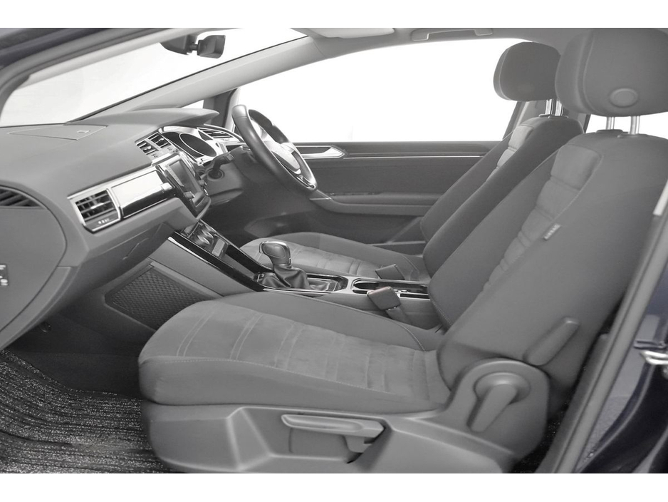 2016 Volkswagen Touran 1.4 TSI DSG HIGHLINE *CARPLAY*ANDROID AUTO*REVERSE CAM* €17,690