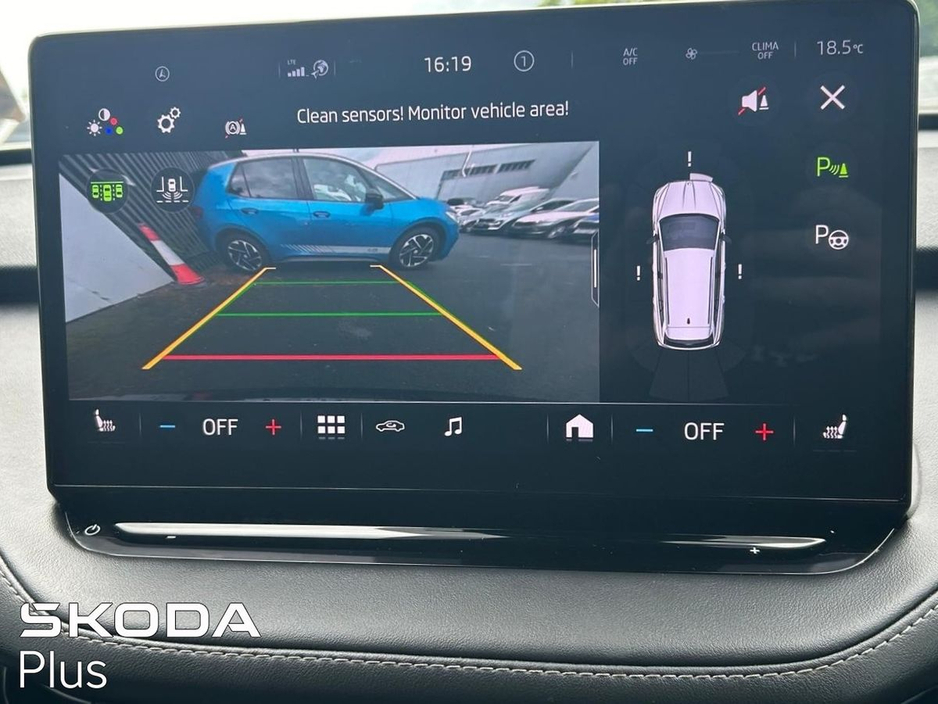 2023 Skoda Enyaq - image 11