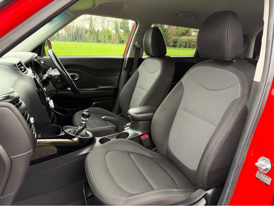 2017 Kia Soul 1.6 Petrol 5dr Hatchback | Low mileage | 2 keys | Service history | Sold serviced and valeted with warranty provided. €12,900