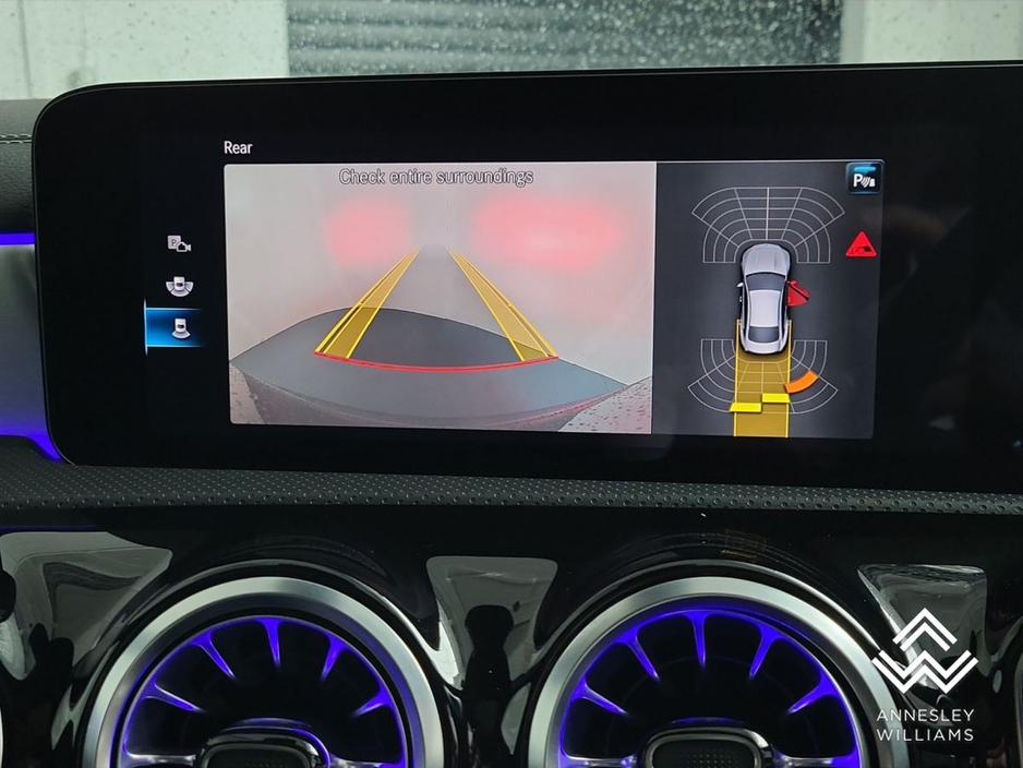 2022 Mercedes-Benz CLA Class - image 19