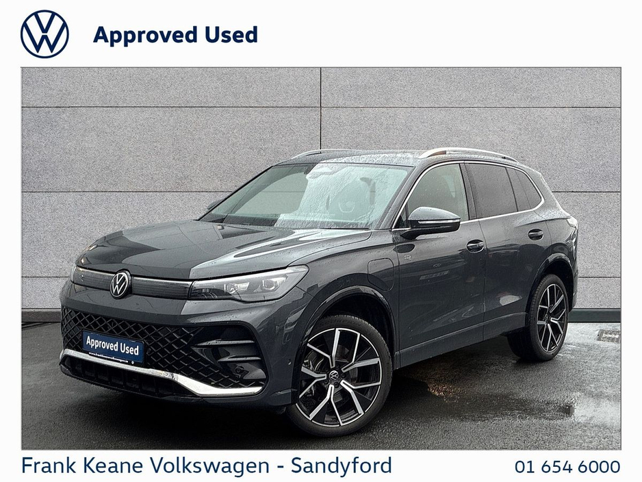 2025 Volkswagen Tiguan Tiguan R-Line Tsi Phev S-A R-Line TSi eHybrid 204 DSG 19.7 kWh Auto 2WD Start/Stop @frank Keane Volkswagen South Dublin €49,995
