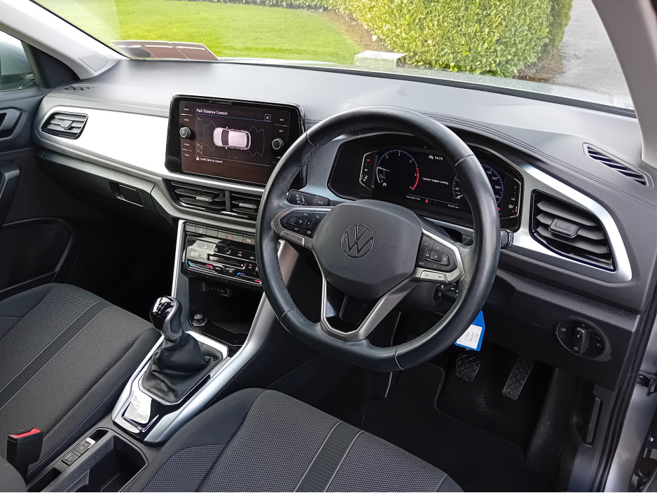 2022 Volkswagen T-Roc LIFE 2.0 TDI MANUAL 6SPEED FWD 116HP 5 5DR