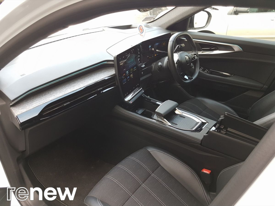 2025 Renault Austral techno full hybrid E-Tech 200 Auto €39,995