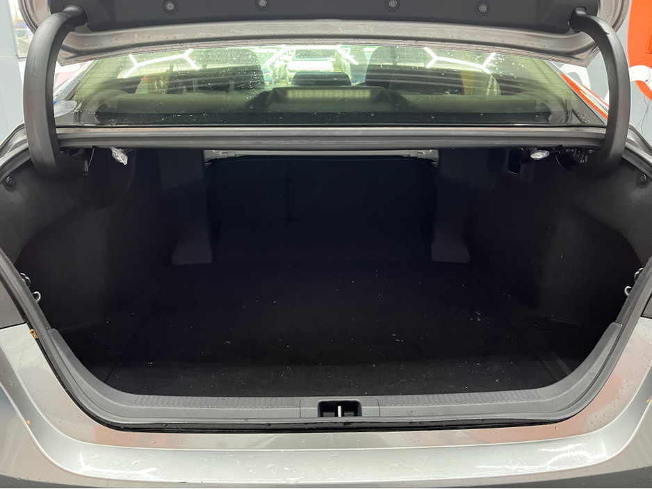 2022 Toyota Camry 2022 TOYOTA CAMRY X 2.5 AUTOMATIC / REVERSE CAMERA / CRUISE CONTROL