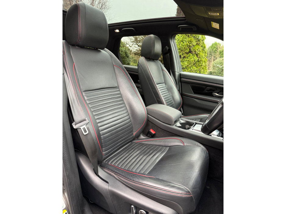 2022 Land Rover Discovery Sport 1.5 I3 PHEV 300 PS AWD S Auto €34,900