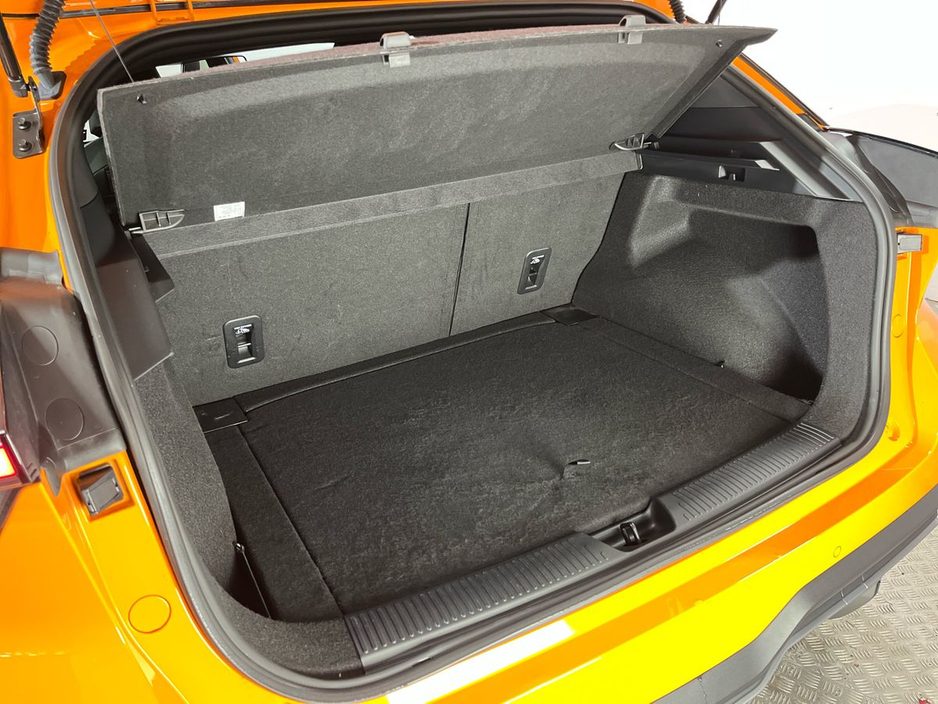 2023 MG 4 - image 12