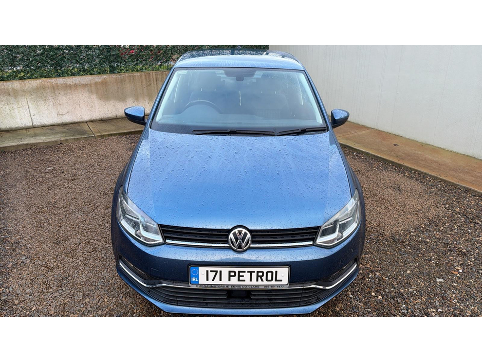 2017 Volkswagen Polo 1.2 AUTO €13,500