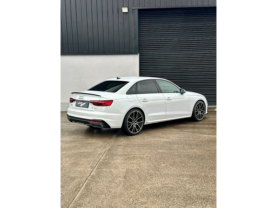 2021 Audi A4 - image 5