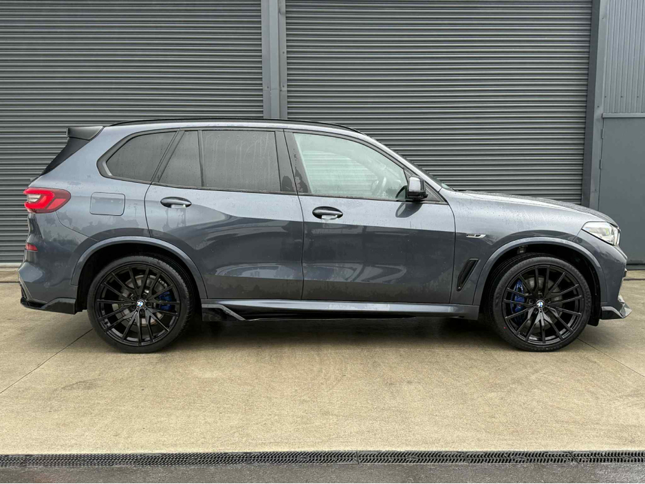 2022 BMW X5 XDRIVE45E M SPORT AUTO €62,950