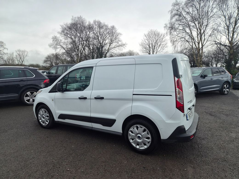 2018 Ford Transit Connect - image 6