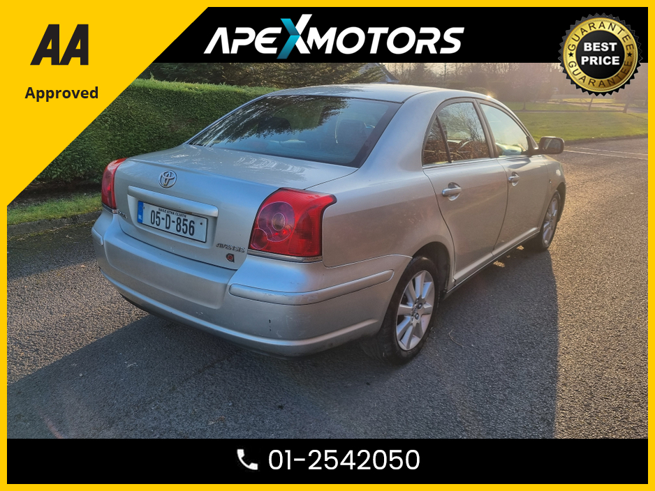 2005 Toyota Avensis - image 10