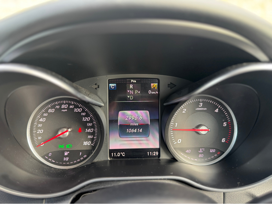 2016 Mercedes-Benz C Class - image 28