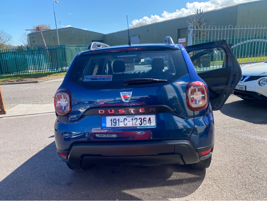 2019 Dacia Duster - image 5