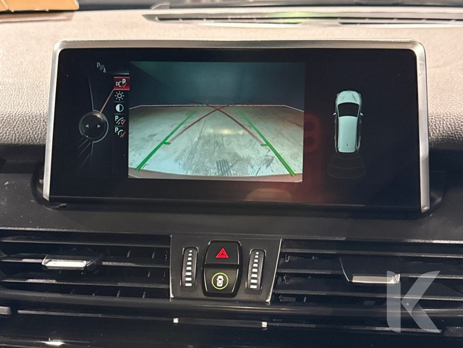 2017 BMW 2 Series - image 19