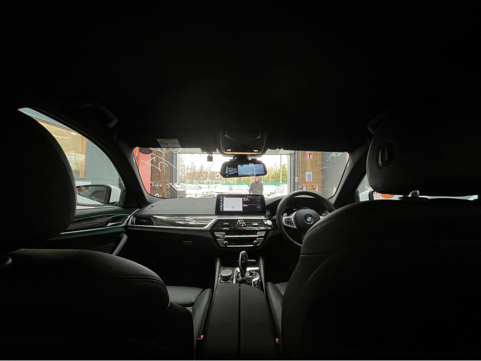 2021 BMW 5 Series €35950 2021 BMW 530E M-SPORT EDITION JOY+ 2.0 AUTOMATIC / CRUISE CONTROL / 360° PARKING CAMERA / ELECTRIC MEMORY & HEATED SEATS / PADDLE SHIFTERS / APPLE CARPLAY / AMBIENT LIGHTS / HEATED REAR SEAT €35,950