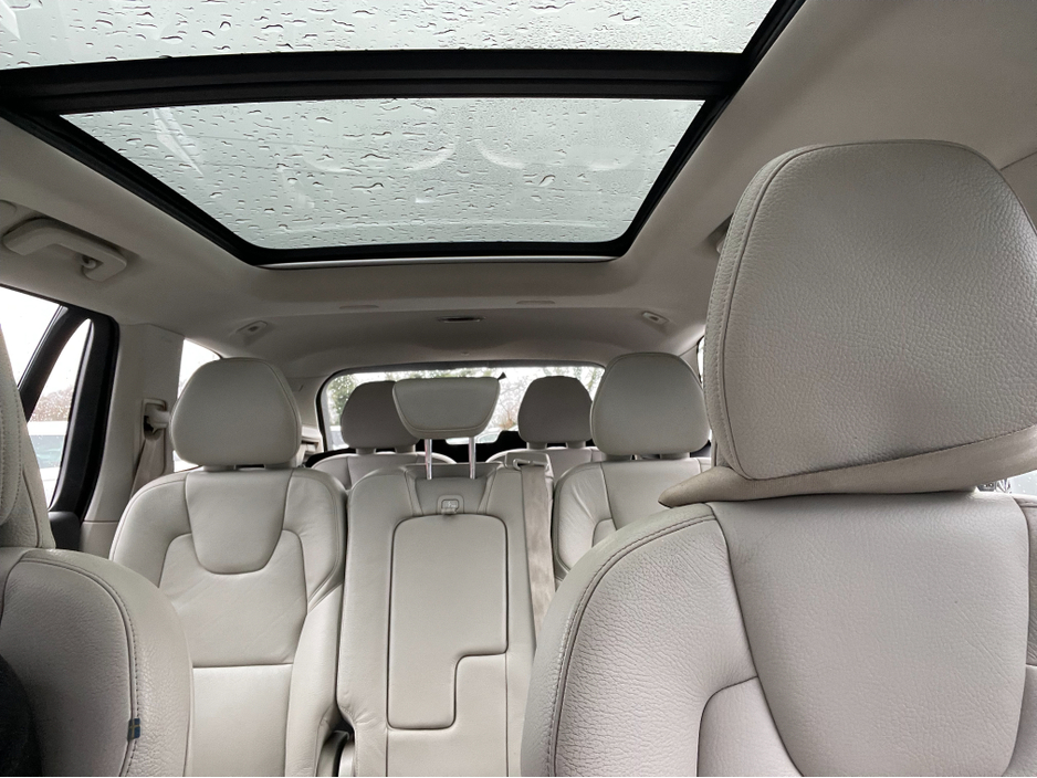 2019 Volvo XC90 T8 AWD PHEV 5DR AUTO R-DESIGN €36,950