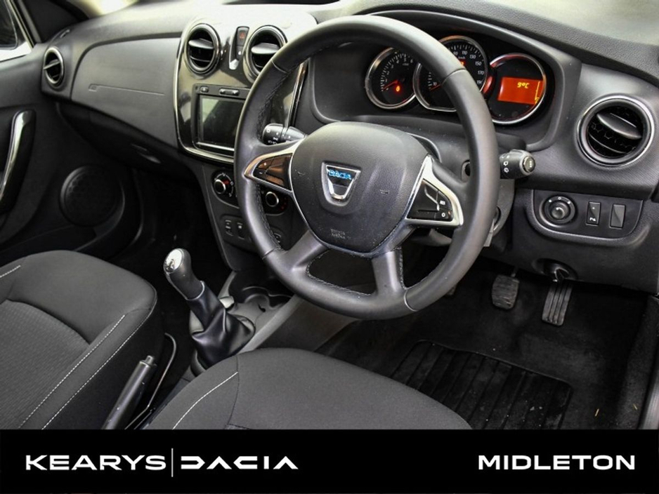 2021 Dacia Logan Signature Blue dCi 95 MY18 €13,990