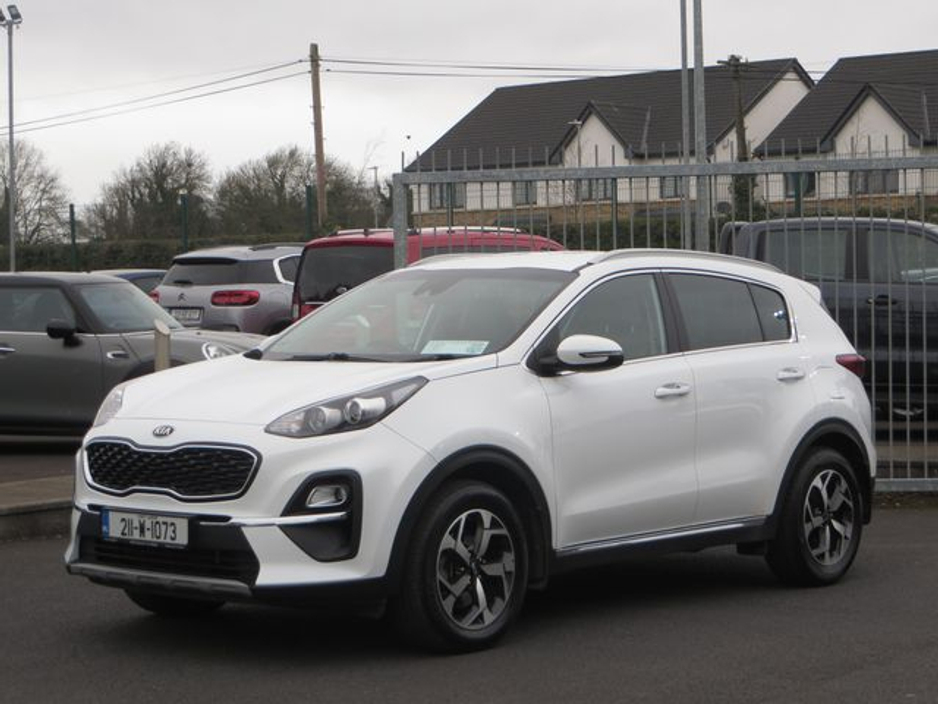 2021 Kia Sportage - image 6