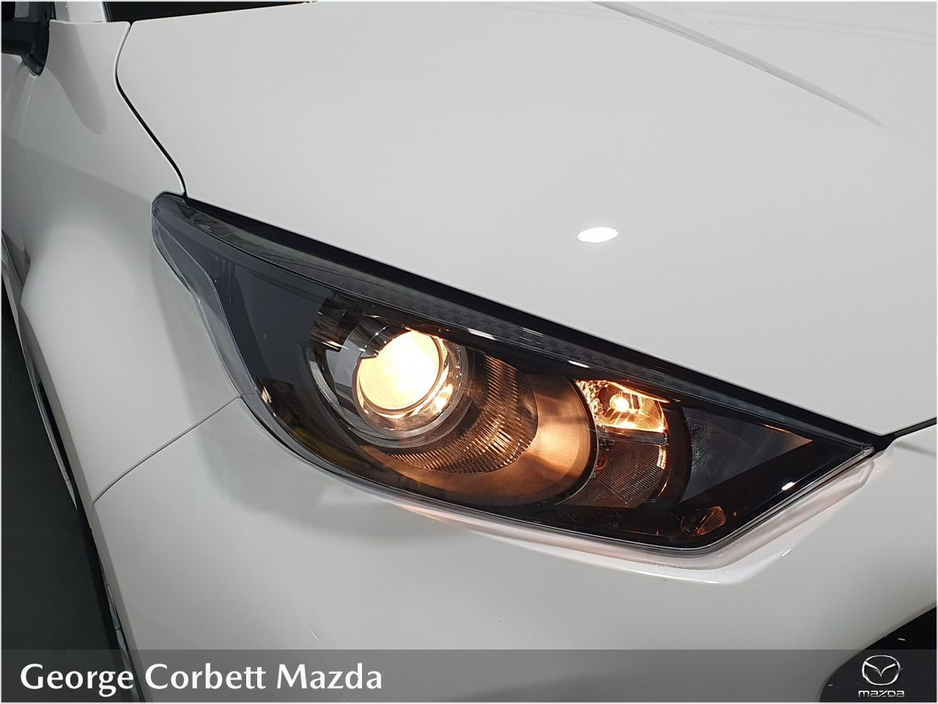 2025 Mazda Mazda2 - image 14