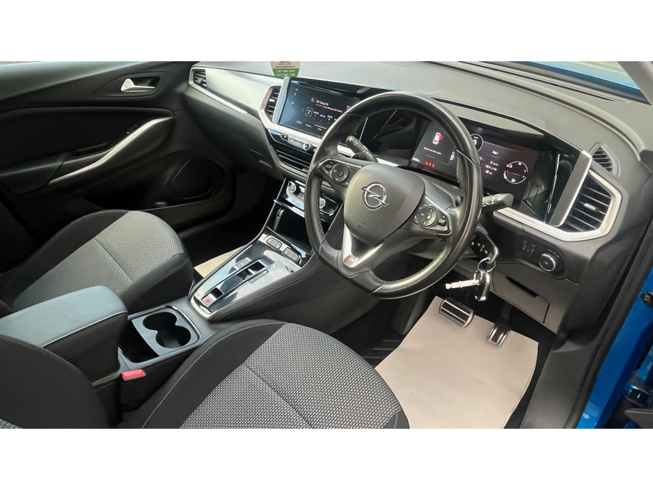 2024 Opel Grandland EDITION PLUS  1.5 130PS  Diesel | Automatic €32,895