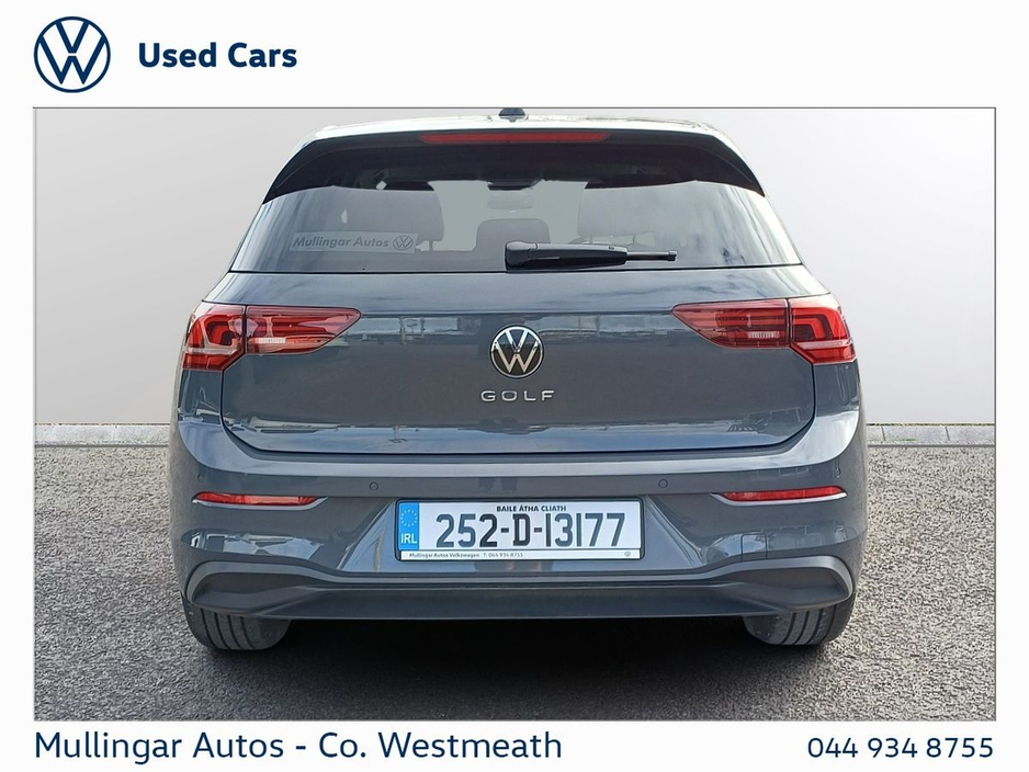 2025 Volkswagen Golf - image 13