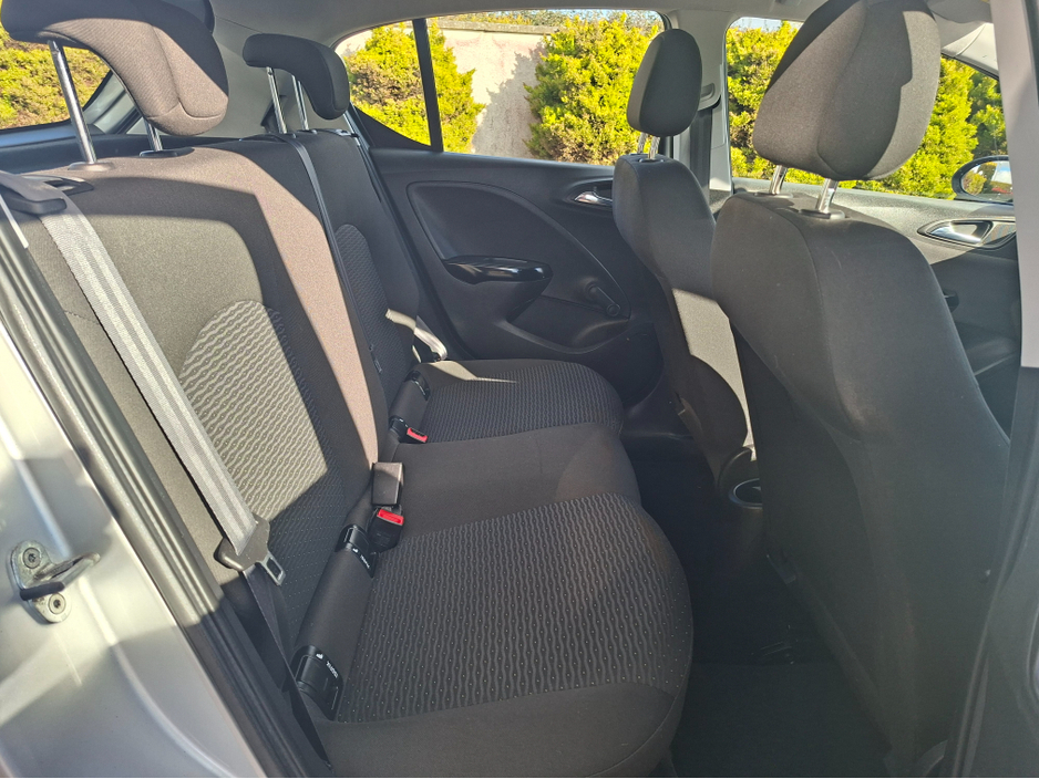 2016 Opel Corsa - image 19